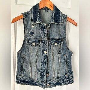 American Eagle Distressed Denim Vest